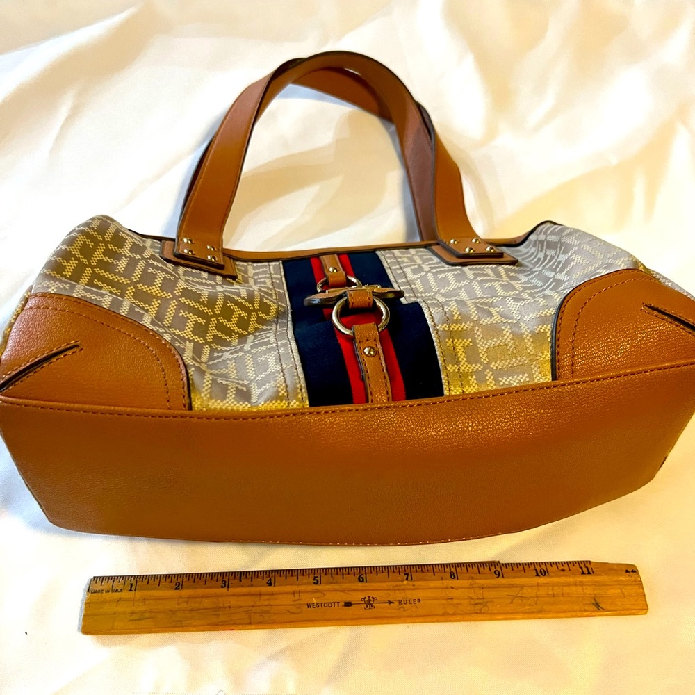 Tommy Hilfiger handbag, 14” x 6” x 8”, in very good condition